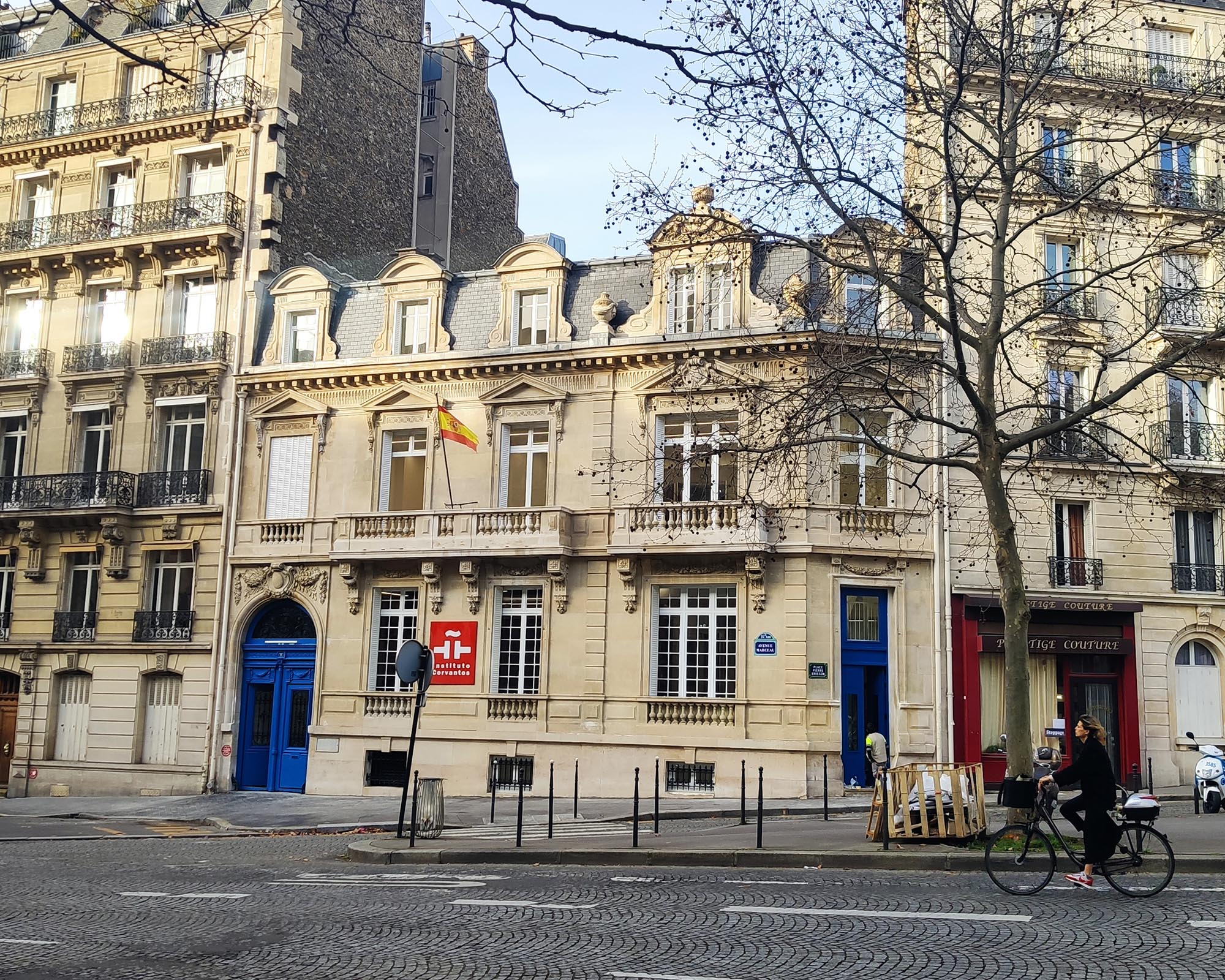 Institut Cervantes Paris, Avenue Marceau